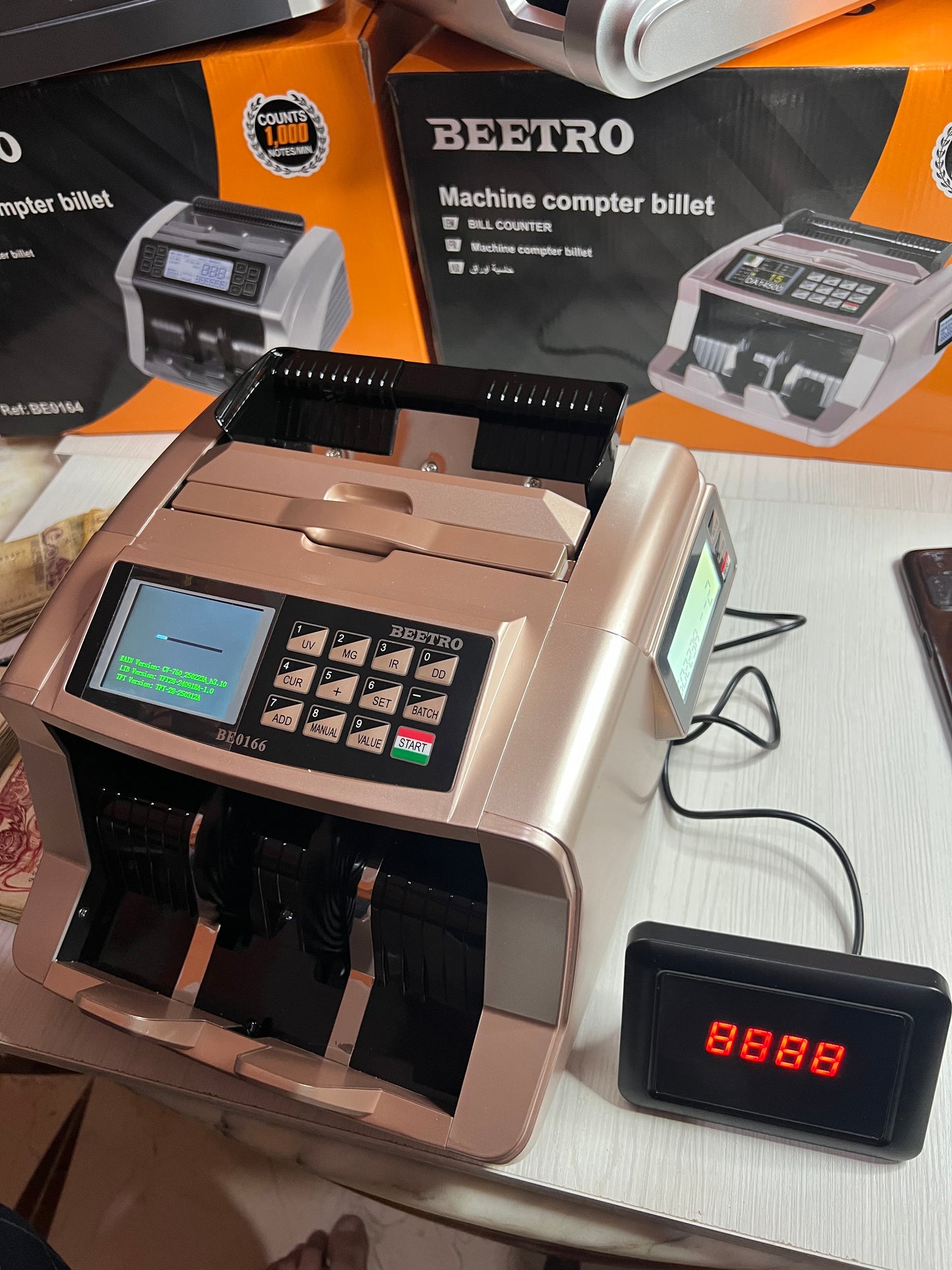 Compeuse et Detecteurs Billet BEETRO 0165 ذهبية اللون 3 فيشار
