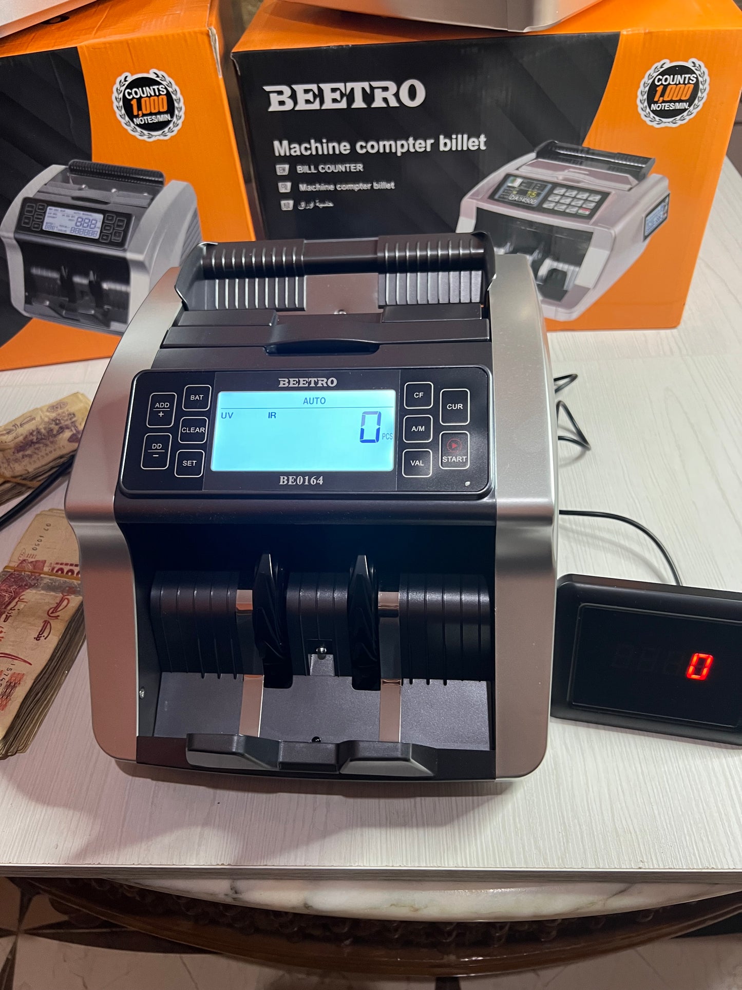 Compeuse et Detecteurs Billet BEETRO 0164 ب 2 فيشار
